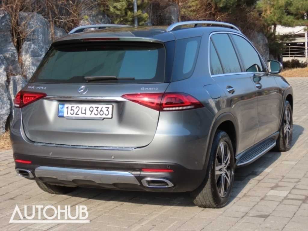 벤츠 GLE 클래스 GLE 클래스 W167 GLE 300d 4MATIC 이미지 3