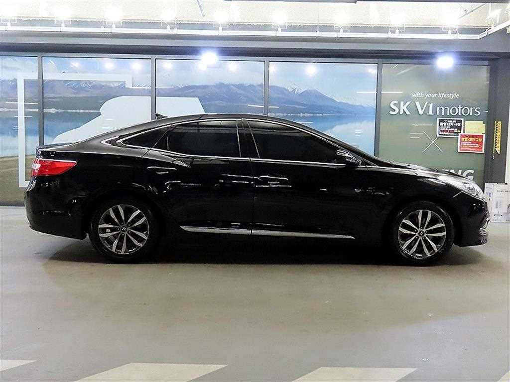 현대 그랜저 그랜저 HG HG240 LUXURY 이미지 3