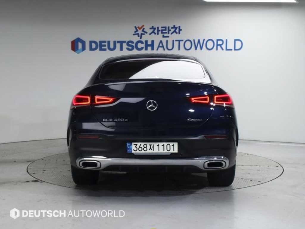 벤츠 GLE 클래스 GLE 클래스 W167 GLE 400d 4MATIC 쿠페 이미지 4