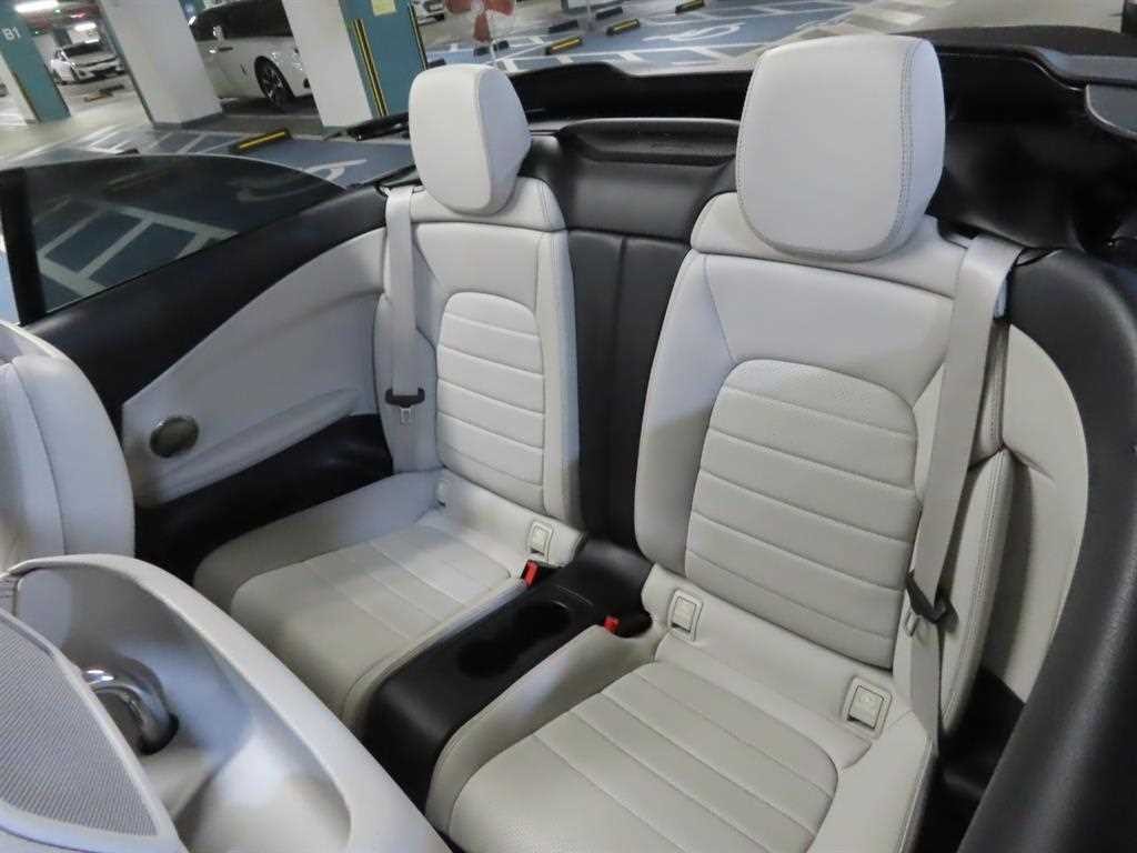벤츠 C 클래스 C클래스 W205 C200 카브리올레 이미지 10
