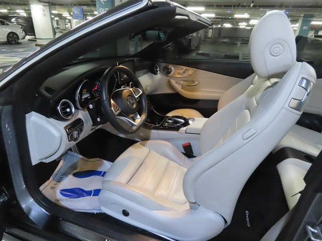 벤츠 C 클래스 C클래스 W205 C200 카브리올레 이미지 9