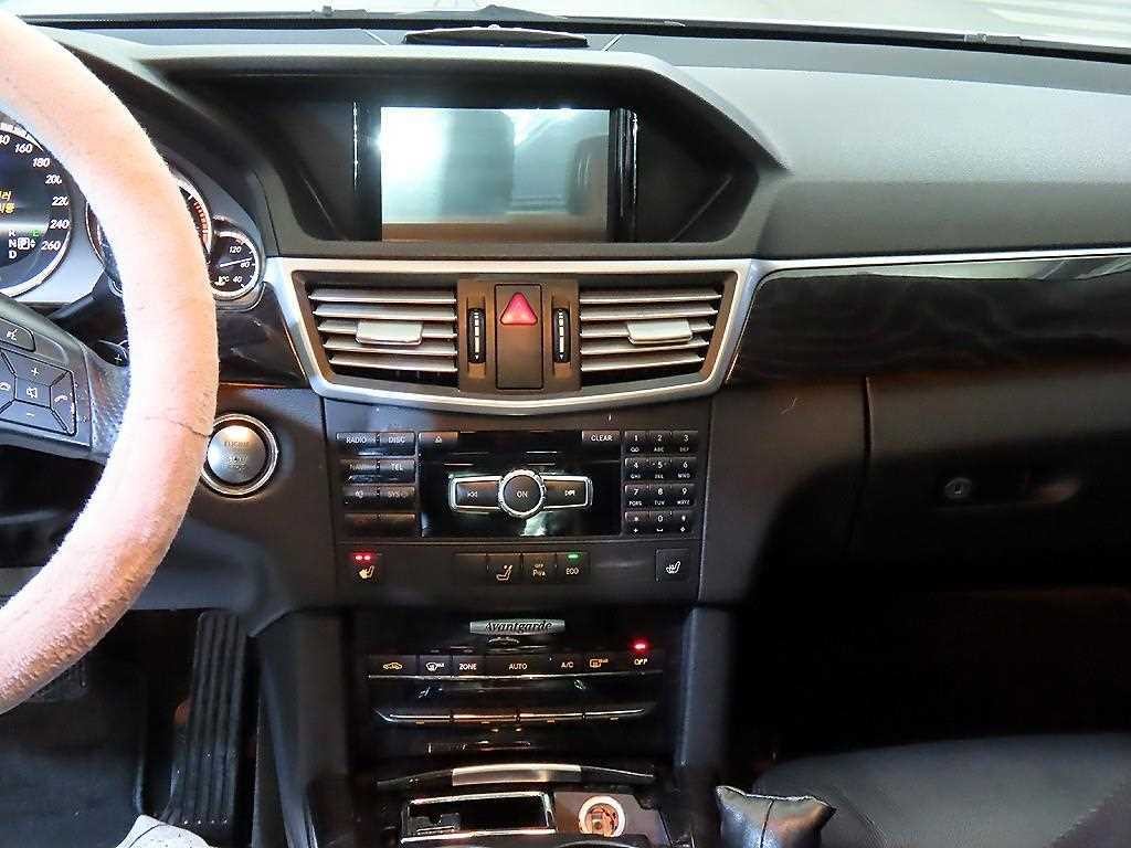 벤츠 E 클래스 E-클래스 W212 E220 CDI 아방가르드 이미지 11
