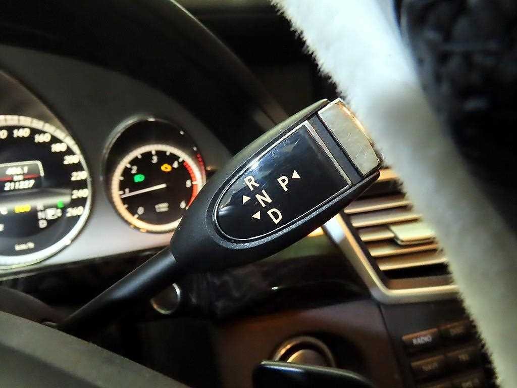 벤츠 E 클래스 E-클래스 W212 E220 CDI 아방가르드 이미지 12
