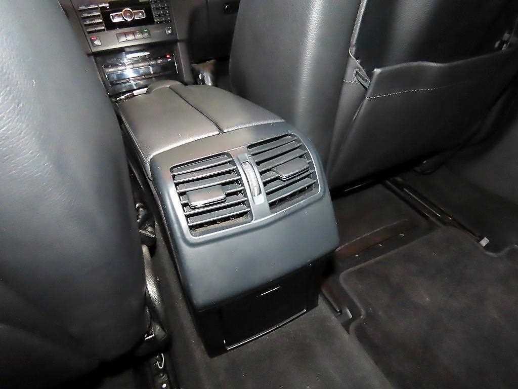 벤츠 E 클래스 E-클래스 W212 E220 CDI 아방가르드 이미지 16