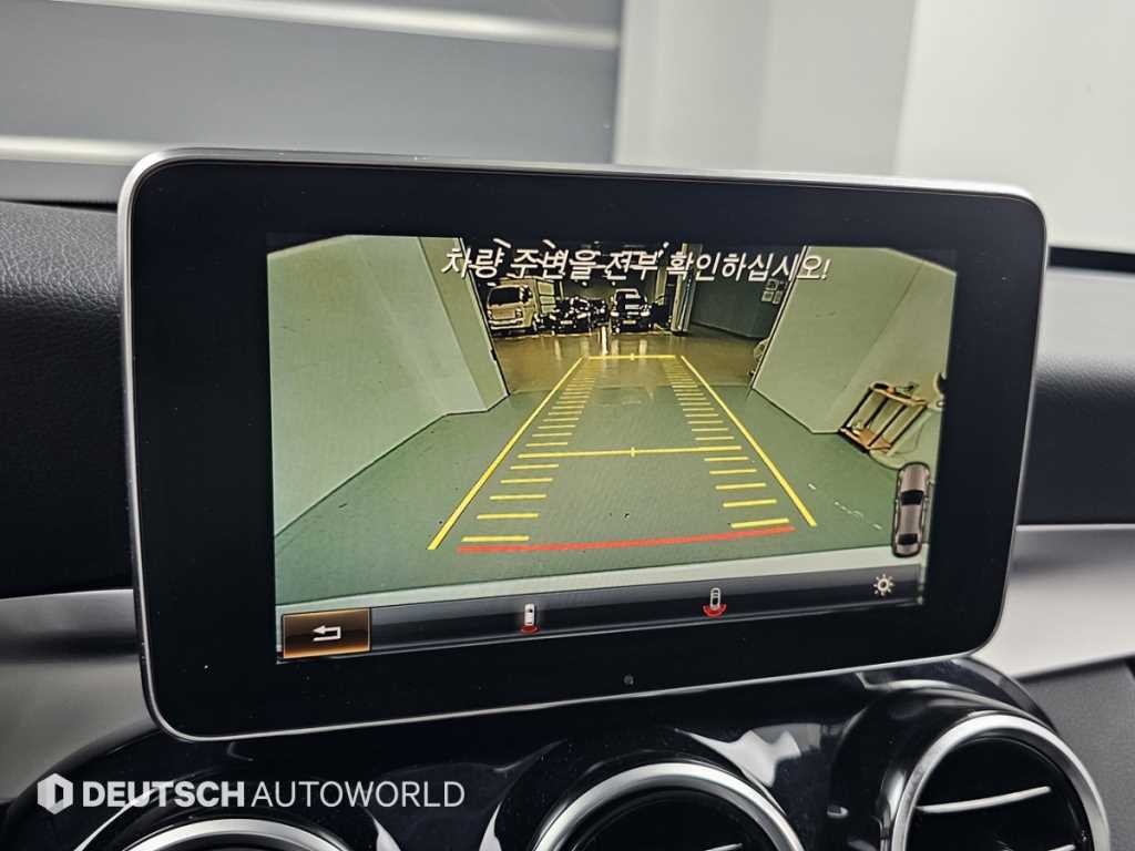 벤츠 C 클래스 C클래스 W205 C200 이미지 15