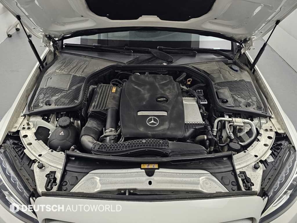 벤츠 C 클래스 C클래스 W205 C200 이미지 6