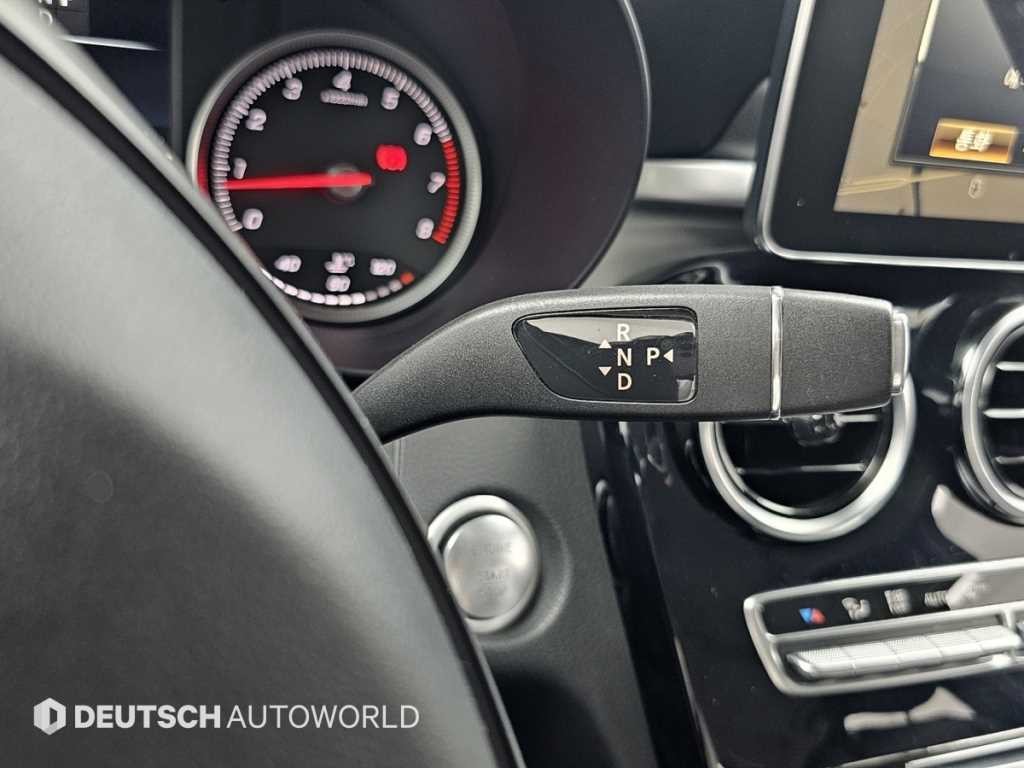 벤츠 C 클래스 C클래스 W205 C200 이미지 9