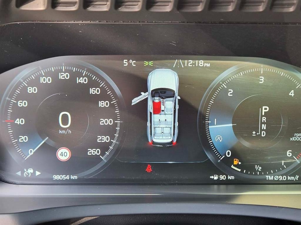 볼보 XC90 XC90 2세대 2.0 D5 AWD 인스크립션 이미지 13