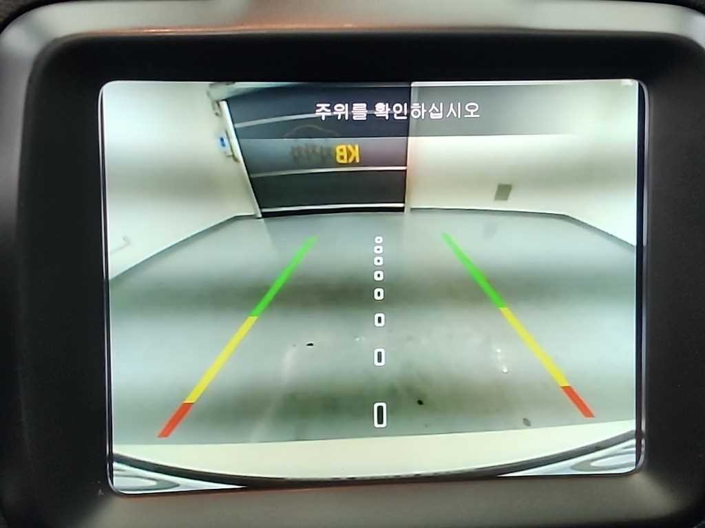 지프 레니게이드 2.4 리미티드 AWD 이미지 16