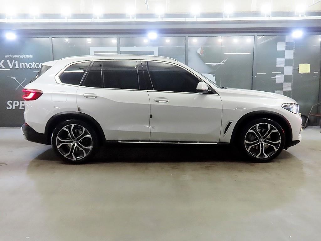 BMW X5 X5 (G05) xDrive 40i xLine 이미지 3