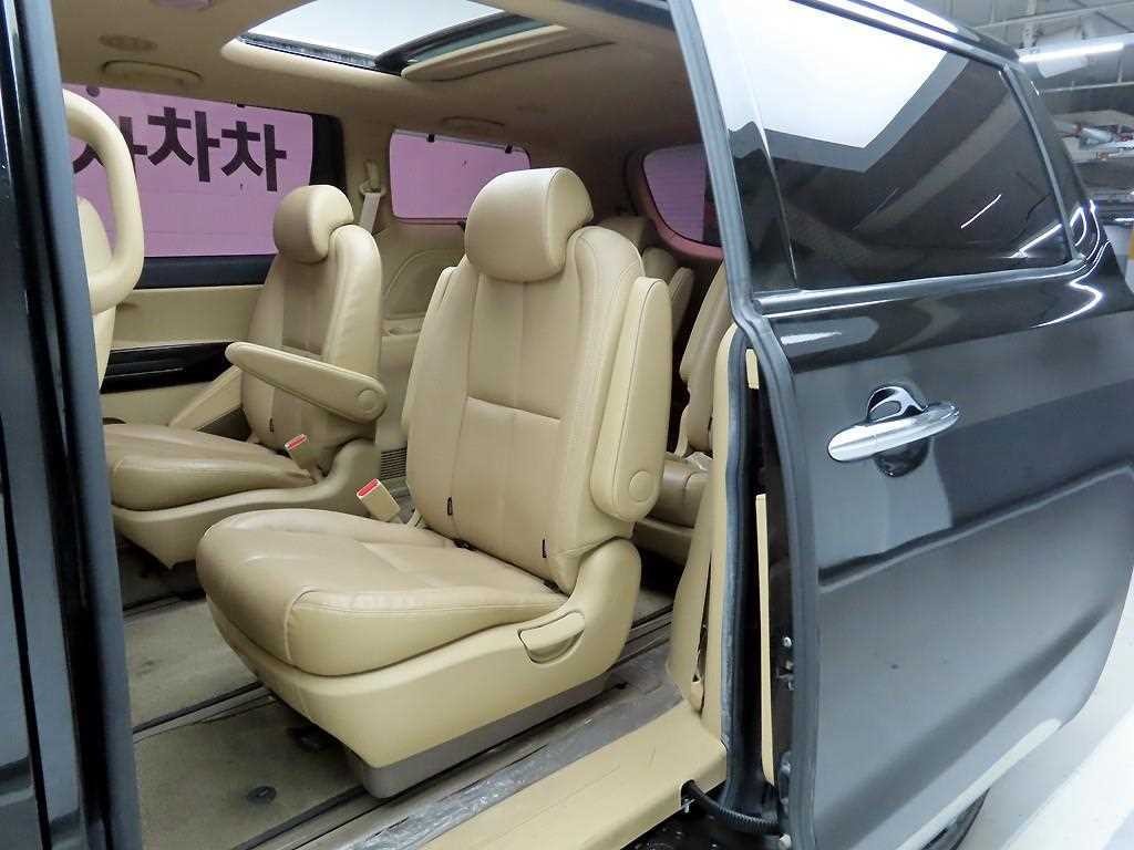 기아 카니발 올 뉴 카니발 디젤 9인승 노블레스 이미지 13