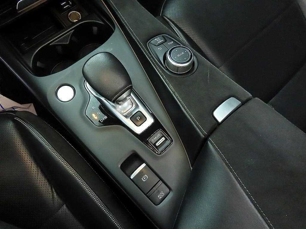 인피니티 QX QX50(P71A) 2.0 VC-T 센서리 AWD 이미지 12