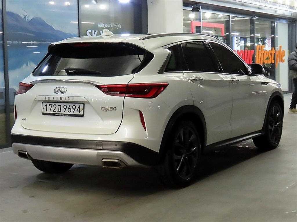 인피니티 QX QX50(P71A) 2.0 VC-T 센서리 AWD 이미지 4