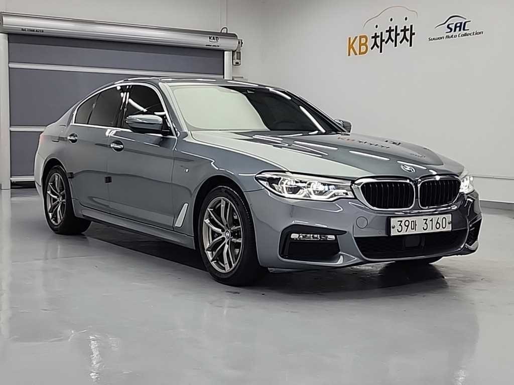 BMW 5시리즈 5시리즈 (G30) 530i xDrive M 스포츠 이미지 5