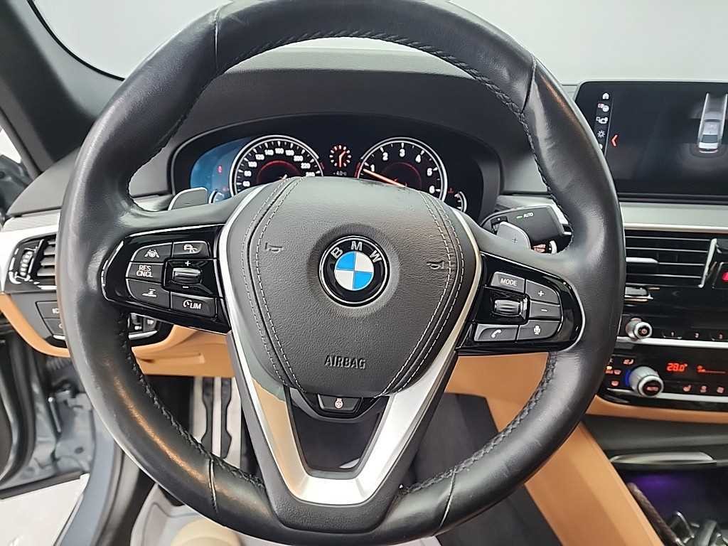 BMW 5시리즈 5시리즈 (G30) 530i xDrive M 스포츠 이미지 9
