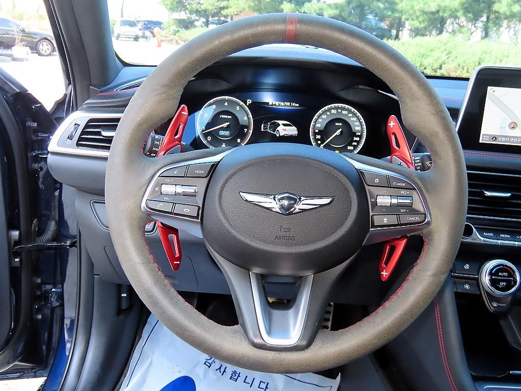 제네시스 G70 3.3T 스포츠 AWD 프레스티지 이미지 8