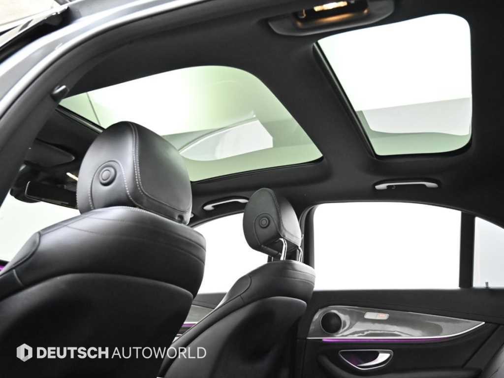 벤츠 E 클래스 E-클래스 W213 E300 4MATIC AMG LINE 이미지 19
