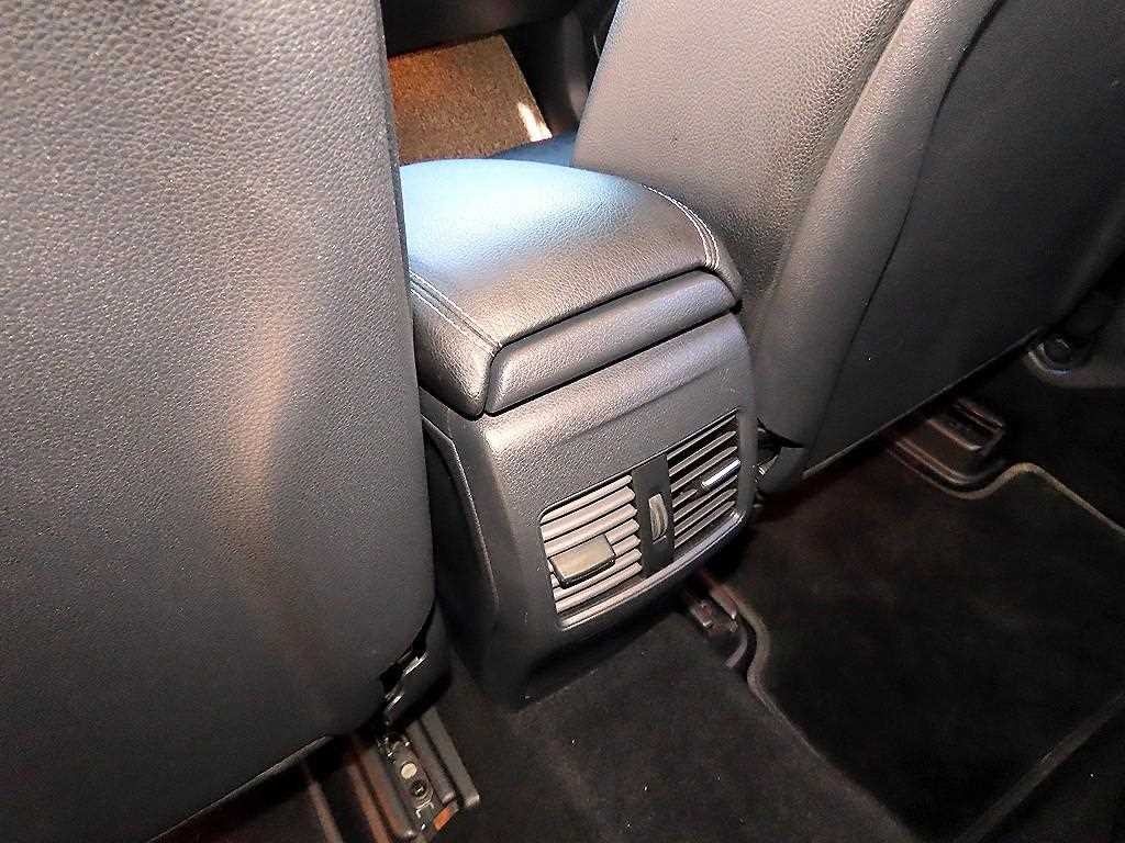 벤츠 GLA 클래스 GLA클래스 X156 GLA200 CDI 이미지 14