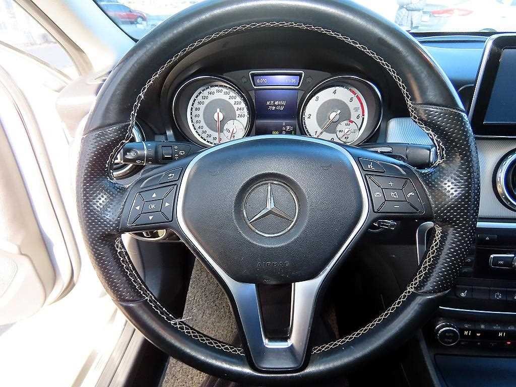 벤츠 GLA 클래스 GLA클래스 X156 GLA200 CDI 이미지 7