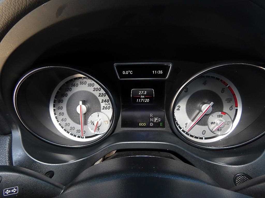 벤츠 GLA 클래스 GLA클래스 X156 GLA200 CDI 이미지 8
