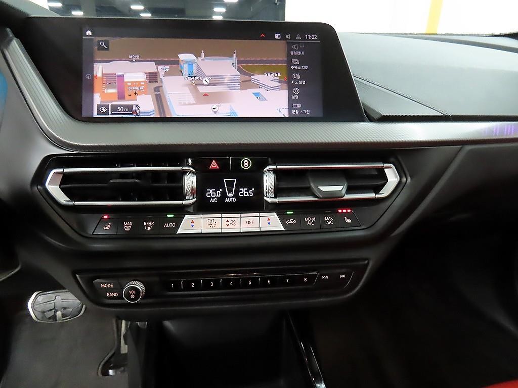 BMW 1시리즈 1시리즈 (F40) M135i xDrive 이미지 12