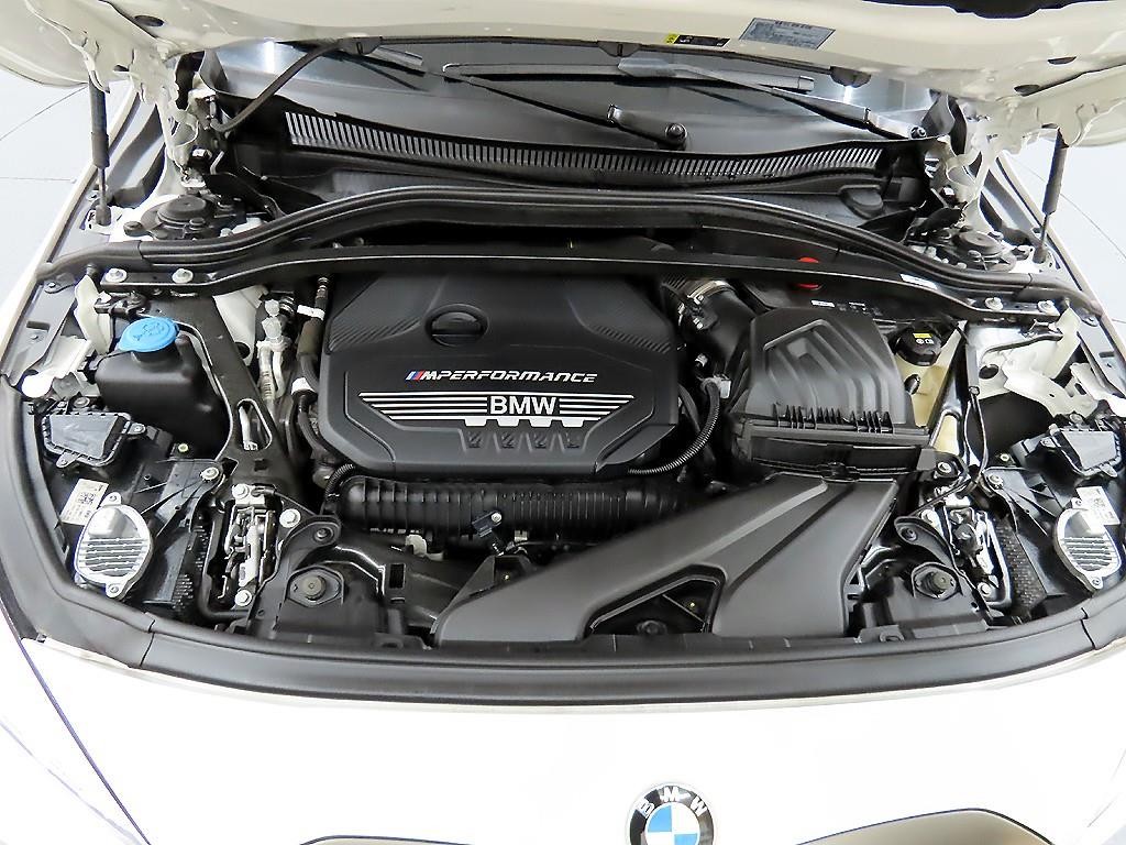 BMW 1시리즈 1시리즈 (F40) M135i xDrive 이미지 19