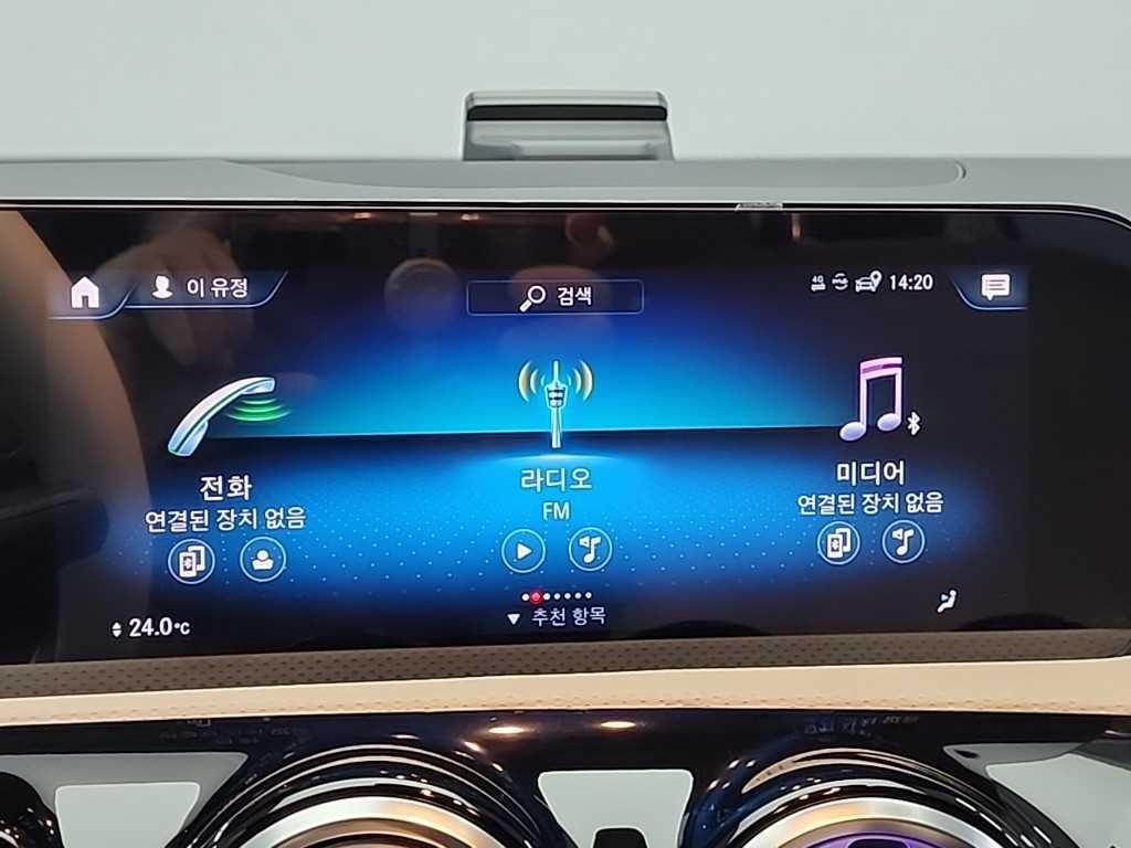 벤츠 A 클래스 A클래스 W177 A220 세단 이미지 13