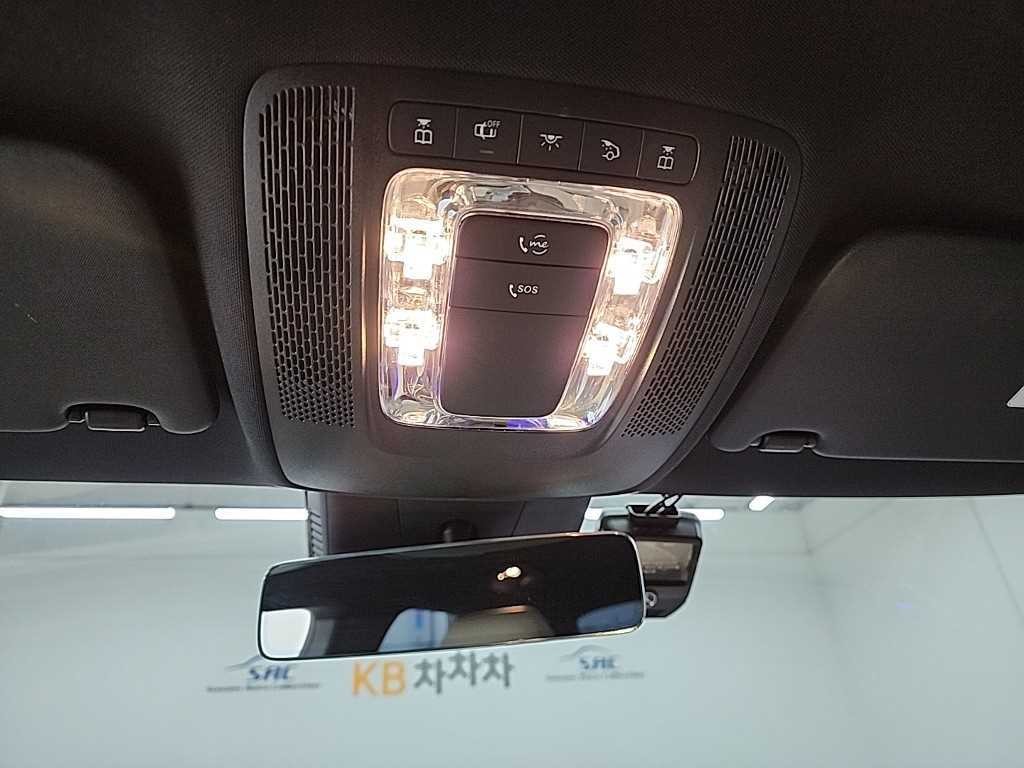 벤츠 A 클래스 A클래스 W177 A220 세단 이미지 16