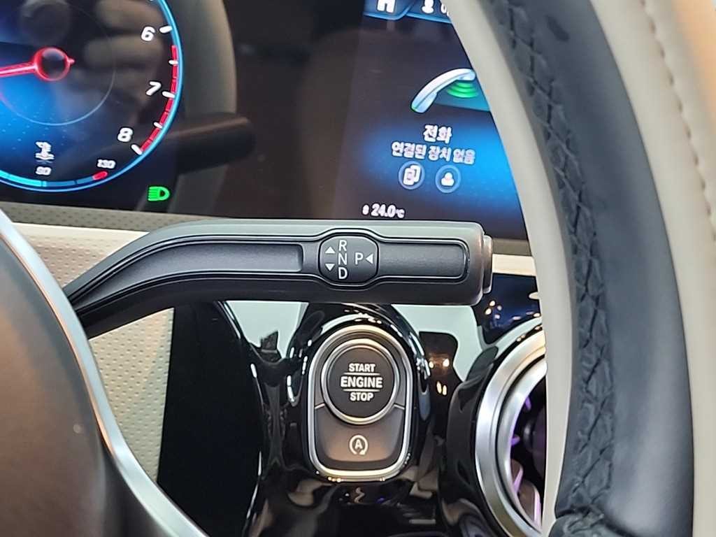 벤츠 A 클래스 A클래스 W177 A220 세단 이미지 8