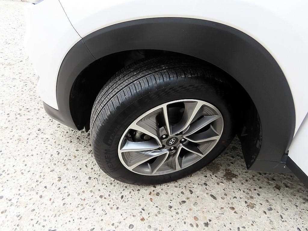 현대 투싼 올뉴투싼 디젤 1.7 2WD 프리미엄 이미지 16