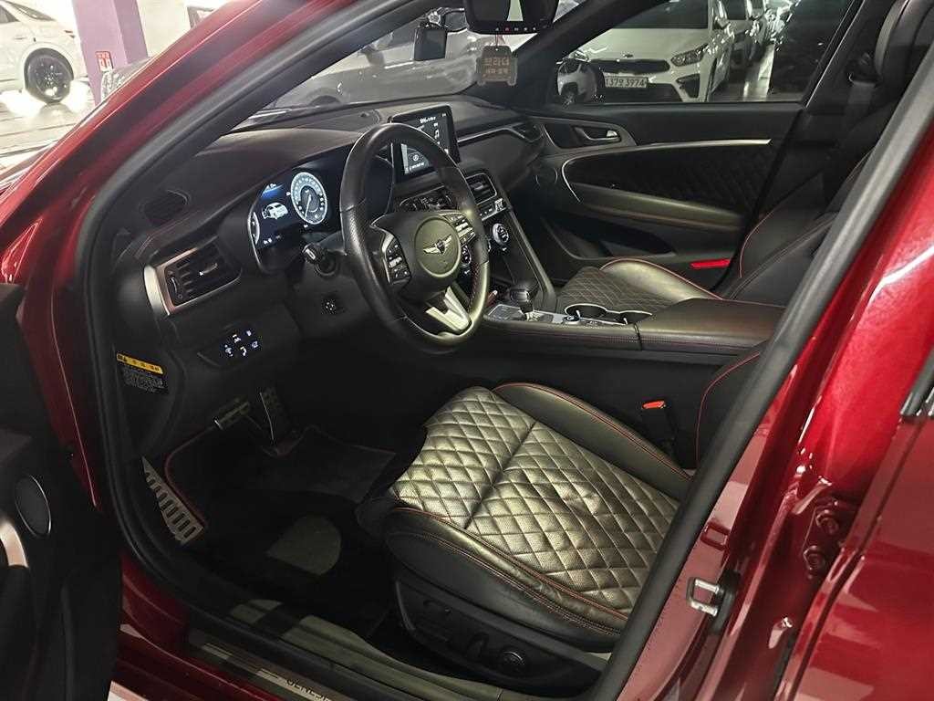 제네시스 G70 3.3T 스포츠 AWD 프레스티지 이미지 9