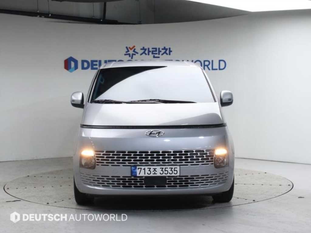 현대 스타리아 4WD 디젤 투어러 모던 11인승 이미지 4