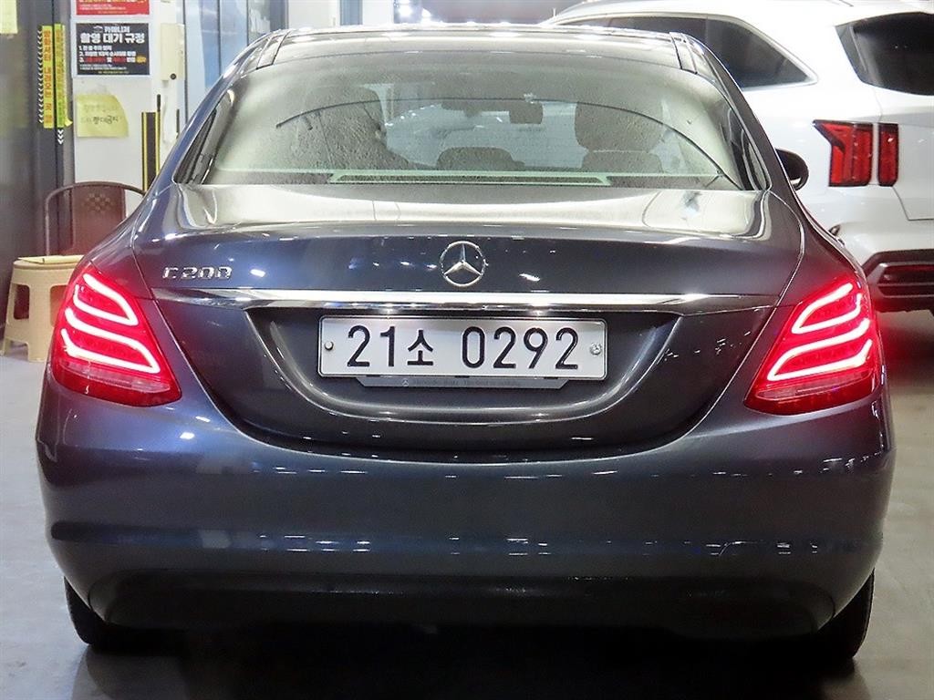 벤츠 C 클래스 C클래스 W205 C200 이미지 5