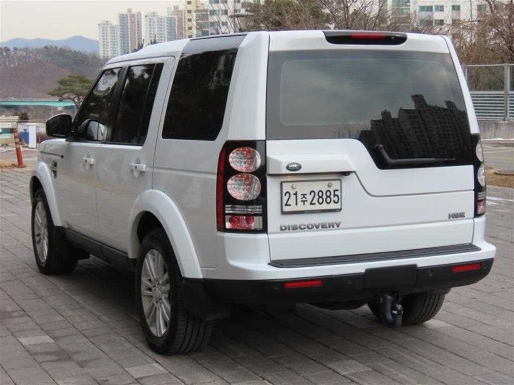 랜드로버 디스커버리 디스커버리4 3.0 TDV6 SE 이미지 4