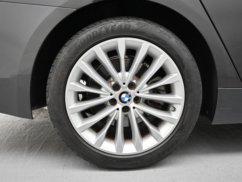 BMW 5시리즈 5시리즈 (G30) 520d 럭셔리 플러스 이미지 5