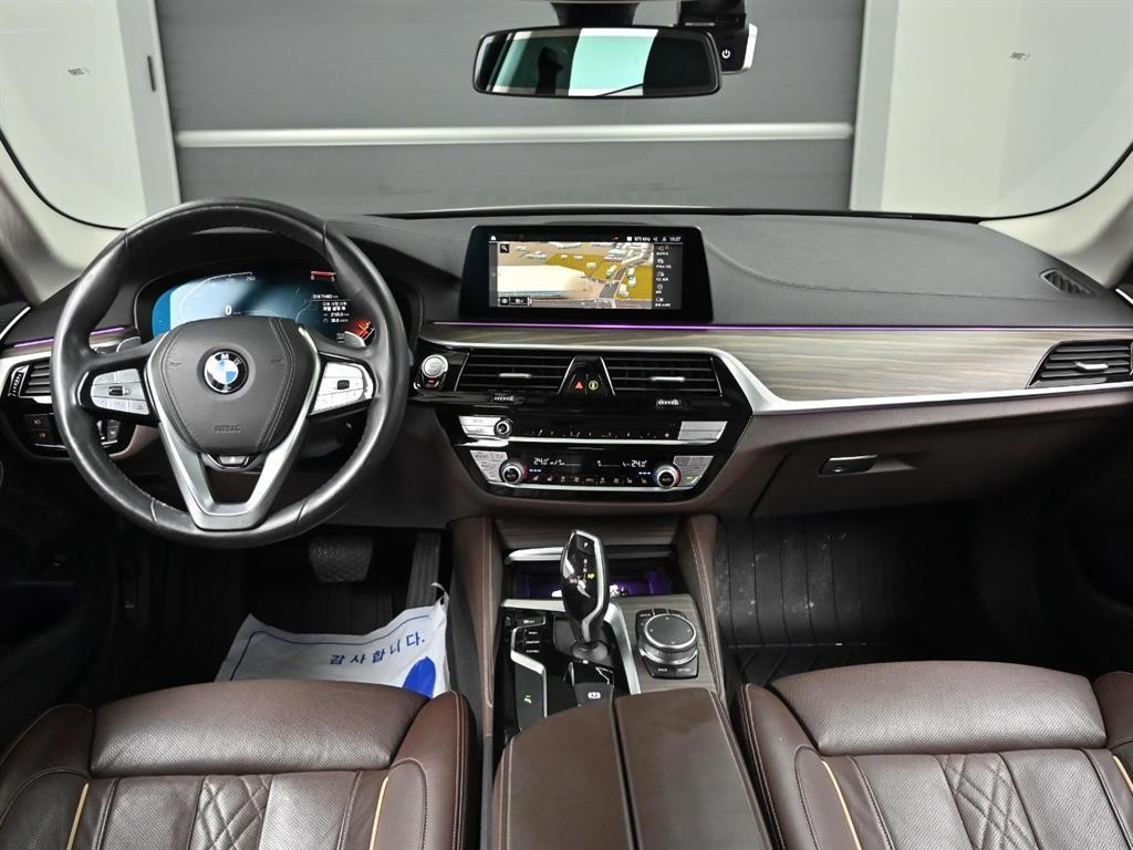 BMW 5시리즈 5시리즈 (G30) 520d 럭셔리 플러스 이미지 7