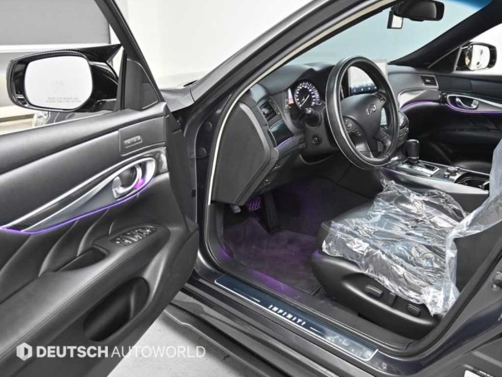 인피니티 Q Q70 3.7AWD 이미지 11