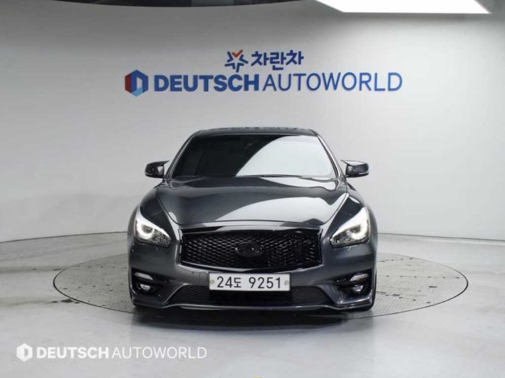 인피니티 Q Q70 3.7AWD 이미지 3