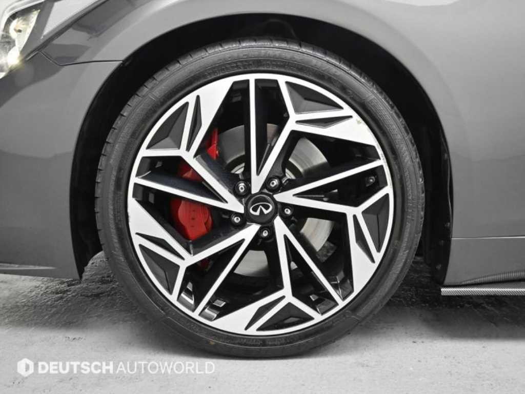 인피니티 Q Q70 3.7AWD 이미지 5