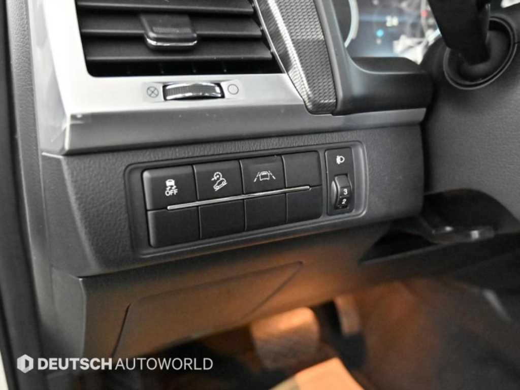 KG모빌리티(쌍용) 렉스턴 올 뉴 렉스턴 (Y450) 디젤 2.2 4WD 프레스티지 이미지 17