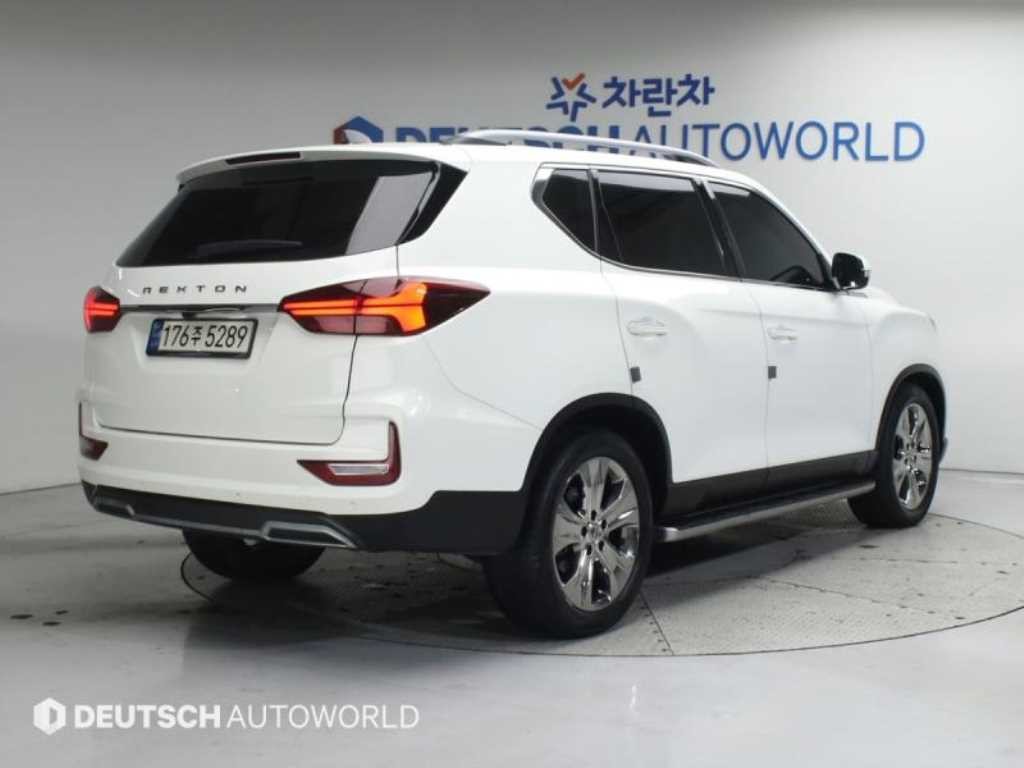KG모빌리티(쌍용) 렉스턴 올 뉴 렉스턴 (Y450) 디젤 2.2 4WD 프레스티지 이미지 2