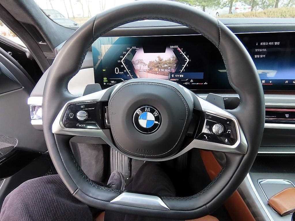 BMW 7시리즈 7시리즈 (G70) 740i sDrive 디자인퓨어 엑셀런스 이미지 8