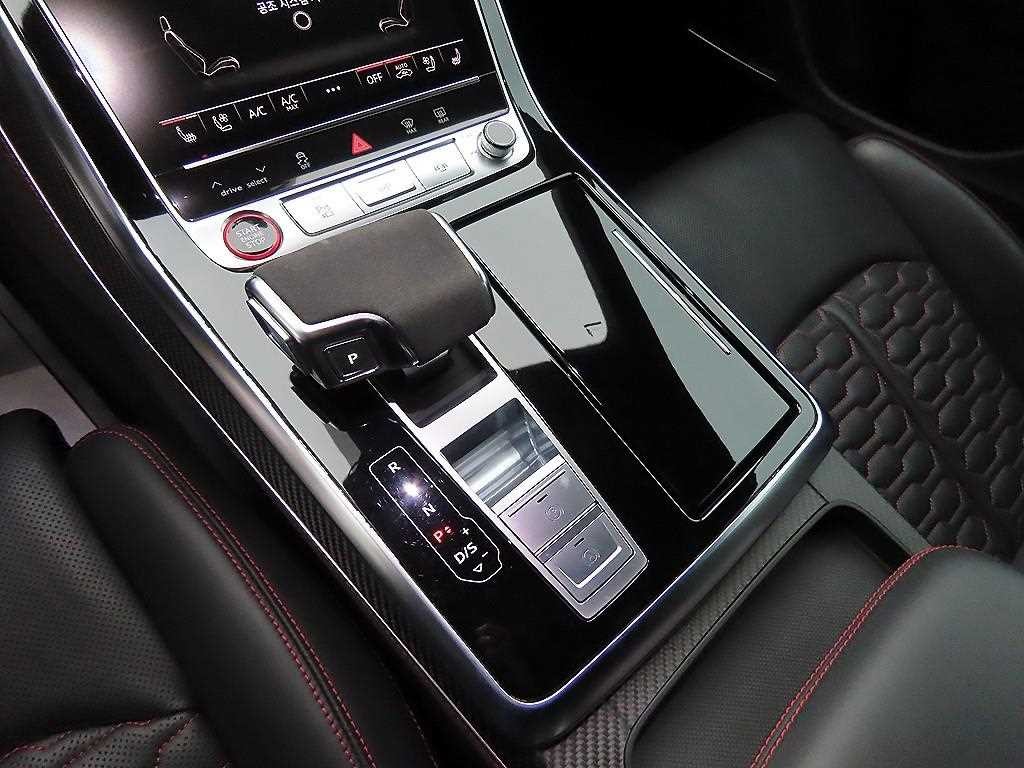 아우디 RSQ8 4.0 TFSI 콰트로 이미지 11