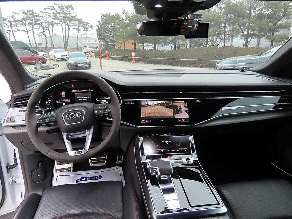 아우디 RSQ8 4.0 TFSI 콰트로 이미지 7
