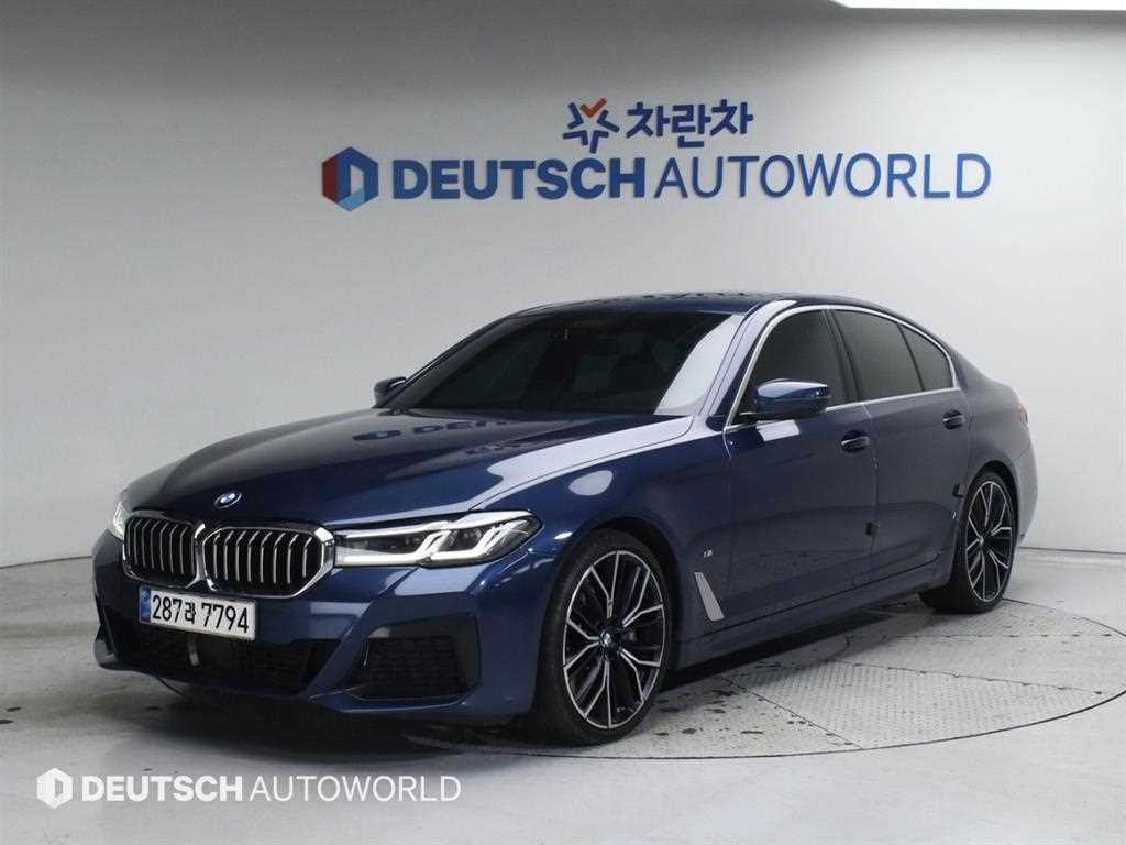 BMW 5시리즈 5시리즈 (G30) 540i xDrive M 스포츠 이미지 1