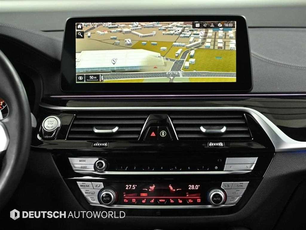 BMW 5시리즈 5시리즈 (G30) 540i xDrive M 스포츠 이미지 14
