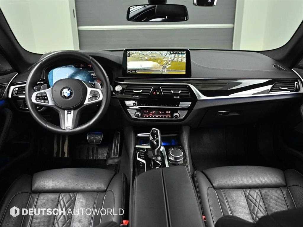 BMW 5시리즈 5시리즈 (G30) 540i xDrive M 스포츠 이미지 7