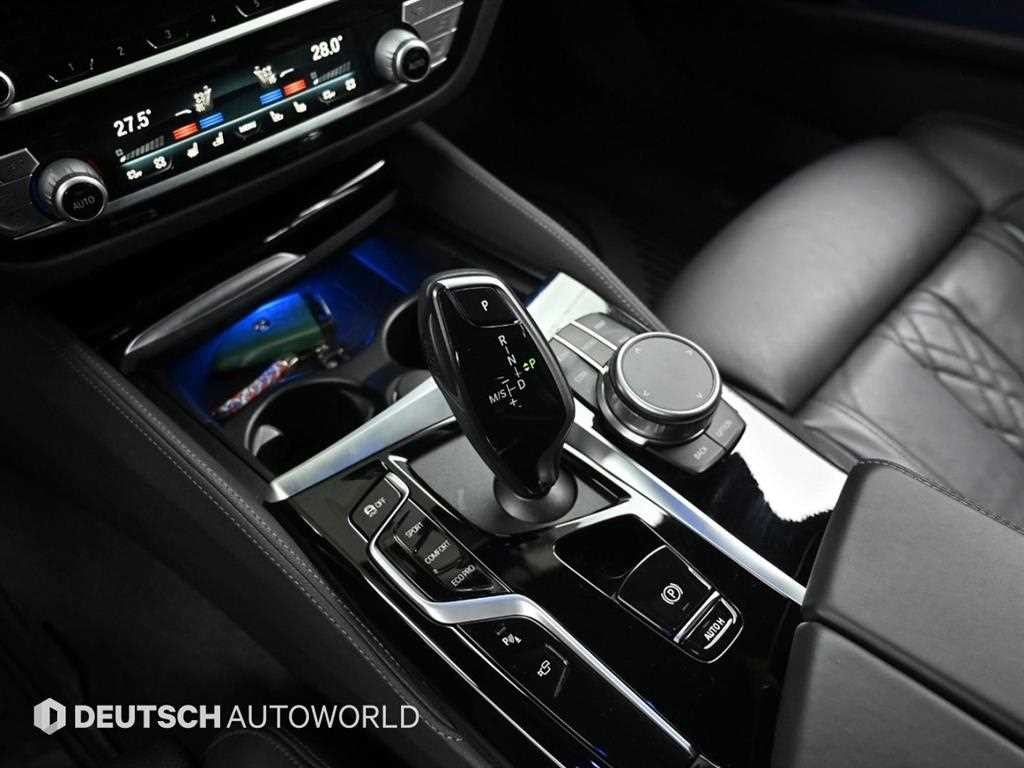 BMW 5시리즈 5시리즈 (G30) 540i xDrive M 스포츠 이미지 9