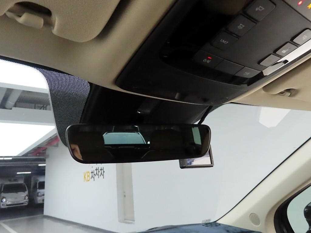 기아 카니발 카니발 4세대 디젤 7인승 시그니처 이미지 15