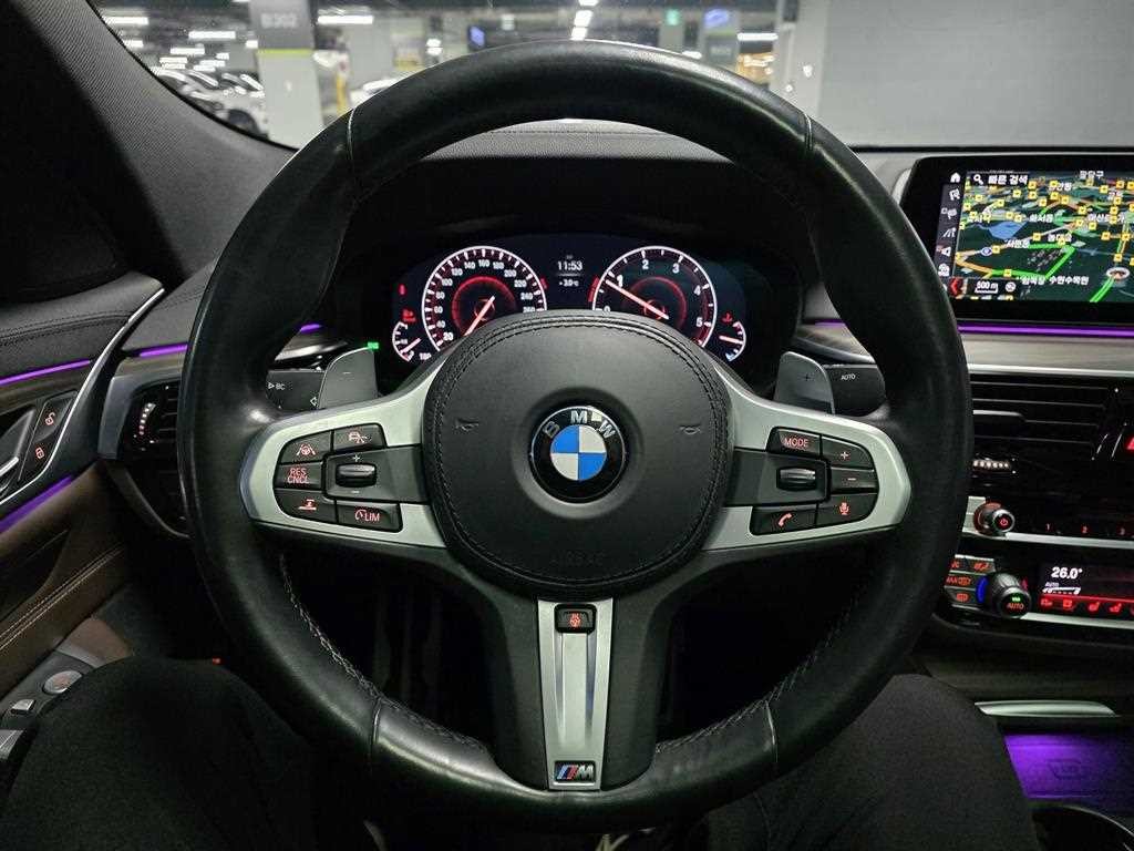 BMW 그란투리스모 6시리즈 GT (G32) 620d xDrive M 스포츠 이미지 9